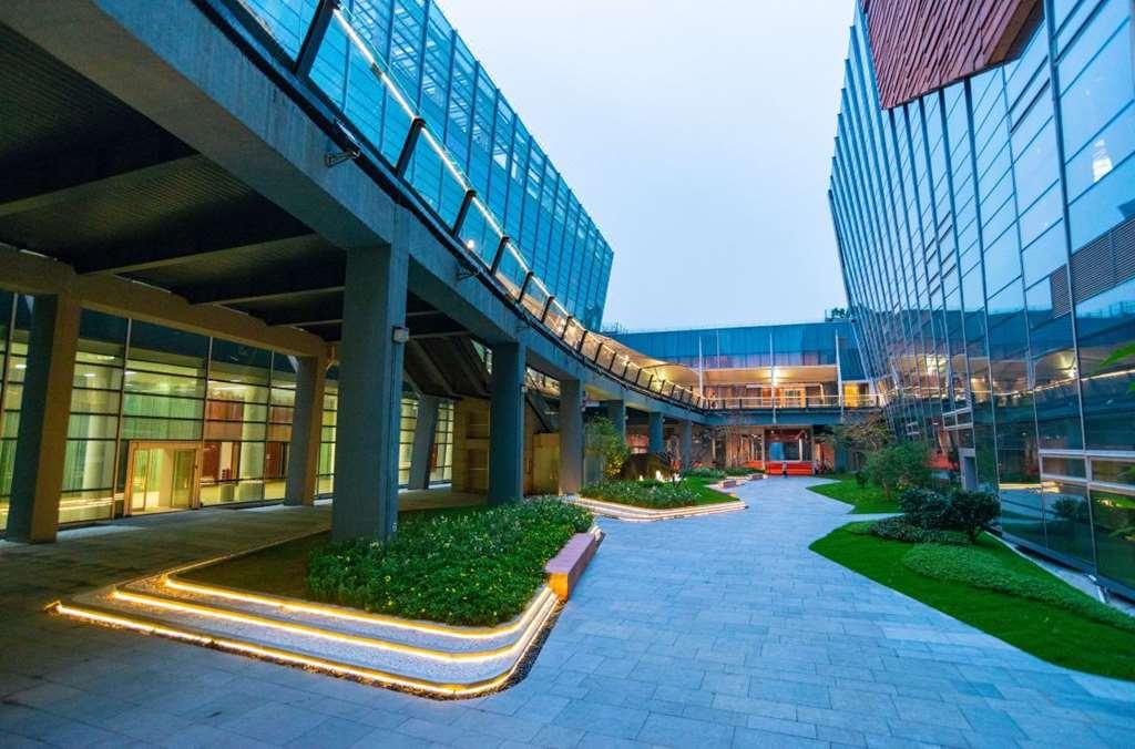 Hotel Baiyun International Convention Centre Cantón Exterior foto
